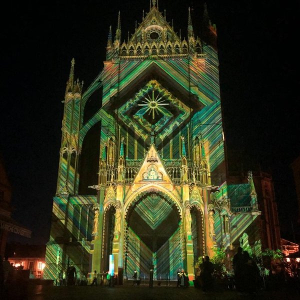 glass-box-constellations-metz.jpg